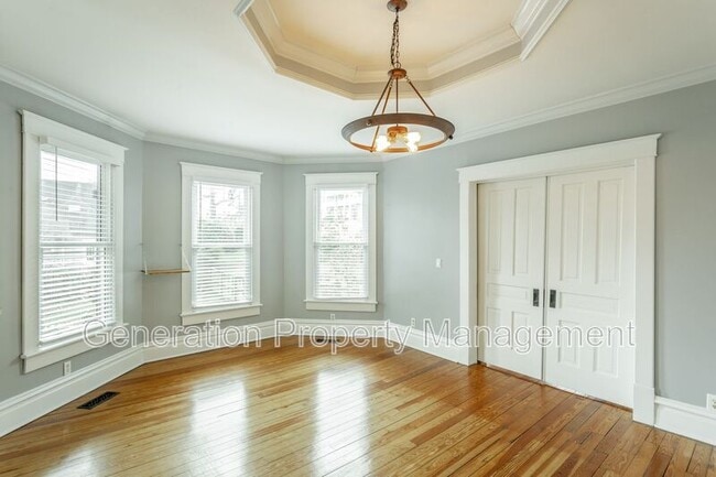 Building Photo - 1126 W Mississippi Ave