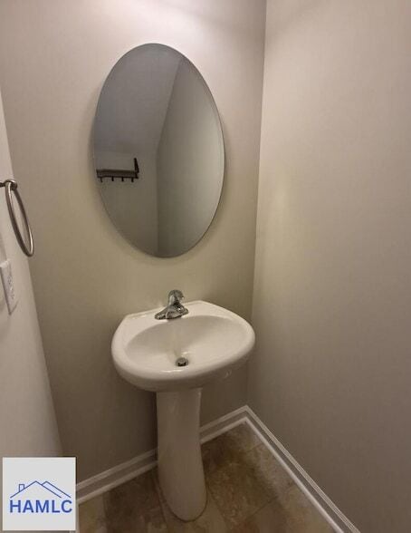 Building Photo - 33 Trask Cir