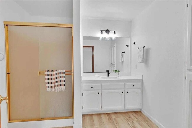 Building Photo - Large 4-bedroom Remodeled home in Lake Wildwood, Penn Valley, CA 95946