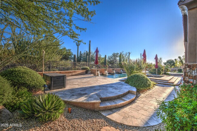 Building Photo - 9671 E Monument Dr