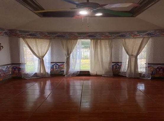 Building Photo - 1119 Meadowvale Dr