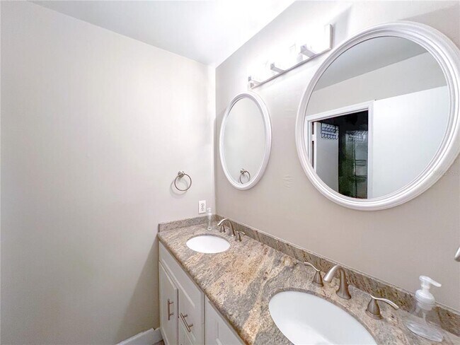 Building Photo - 2601 SW Archer Rd