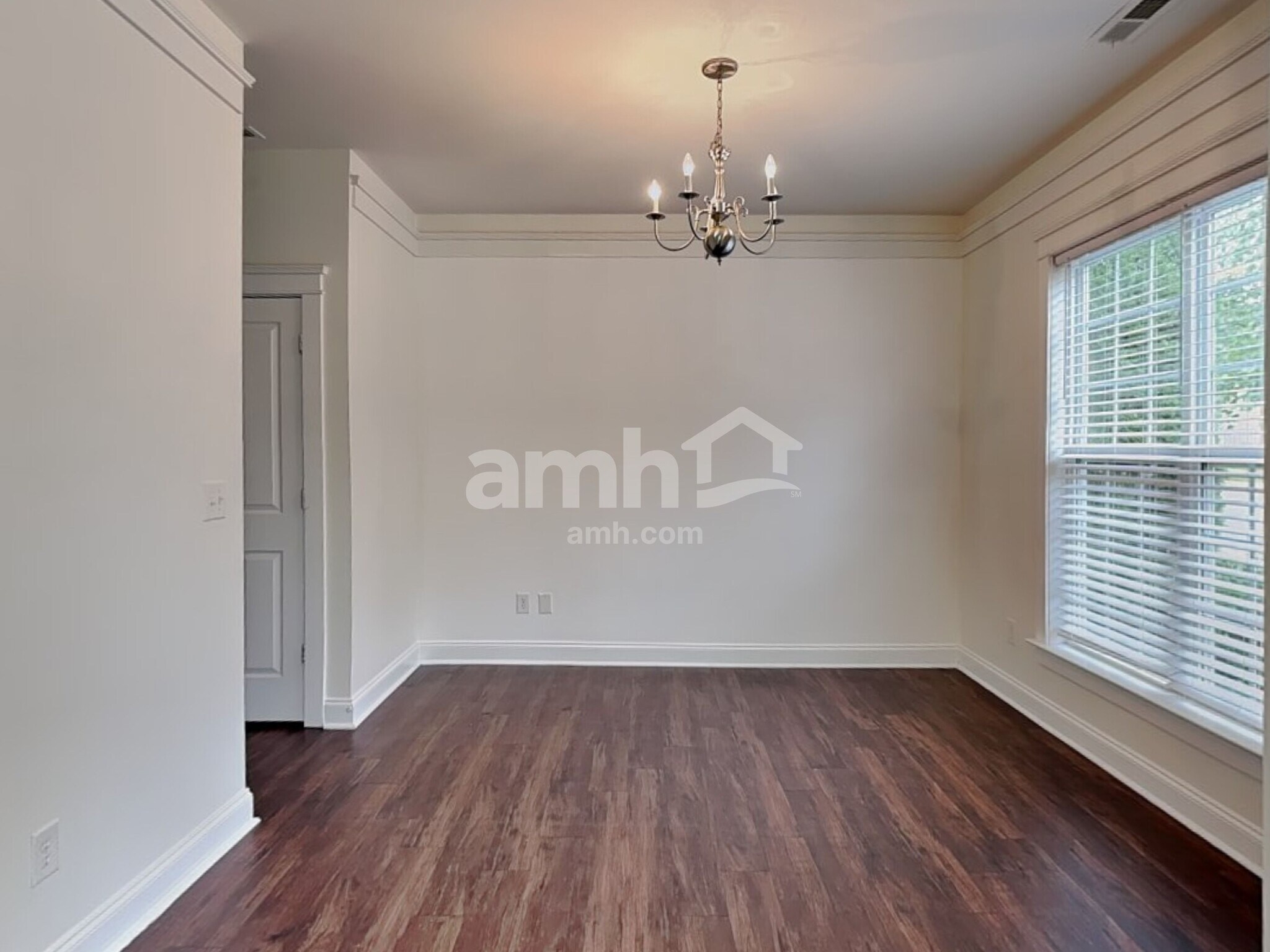 Building Photo - 13834 Carleen Way Dr
