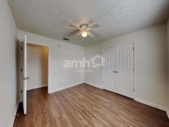 Building Photo - 1238 Dalmally Dr