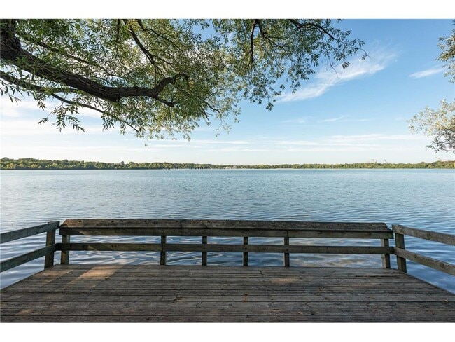 Building Photo - 4020 Ewing Ave S