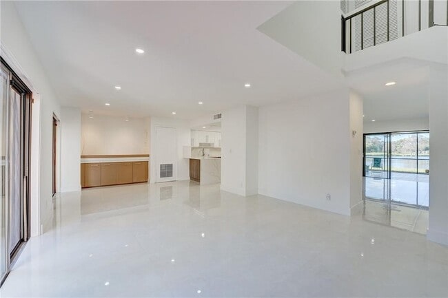 Building Photo - 103 St Andrews Rd