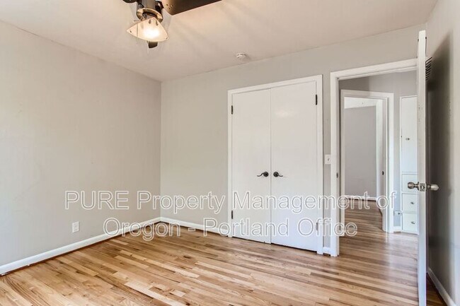 Building Photo - 3740 SE 134th Ave