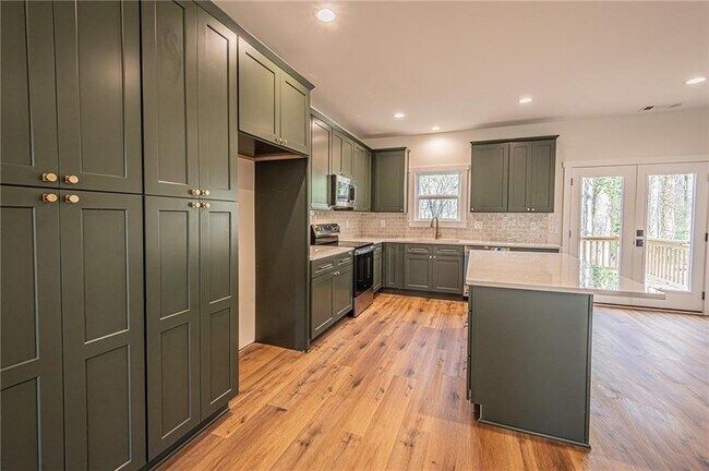 Building Photo - 635 Cane Creek Valley Rd