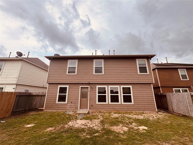 Building Photo - 20114 Windy Stone Dr