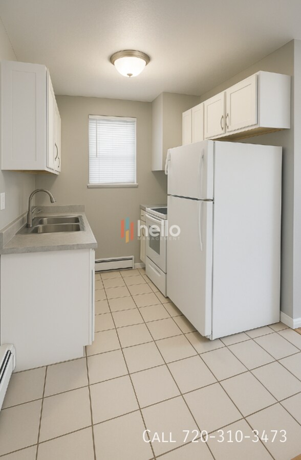 Primary Photo - 1806 E La Salle St