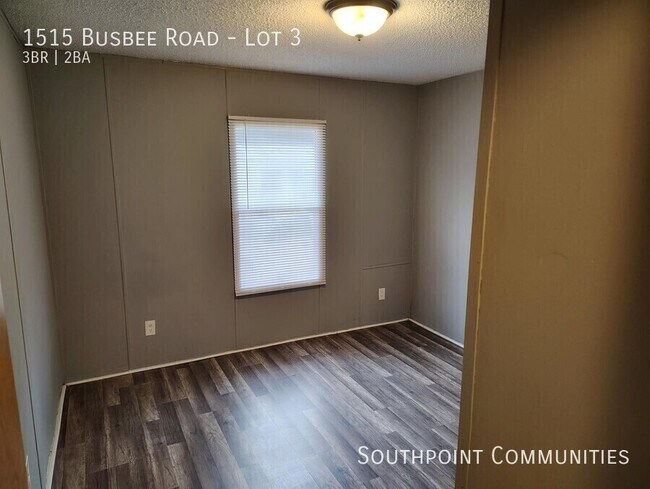 Building Photo - 1515 Busbee Rd