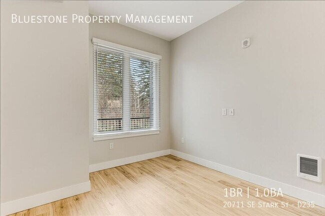 Building Photo - 20711 SE Stark St