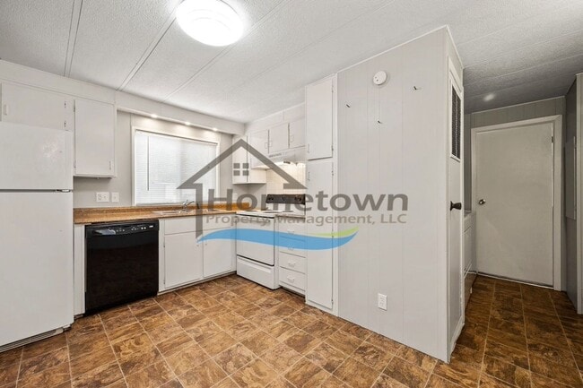 Building Photo - Cozy & Affordable 2 Bed 2 Bath Home in Sagle, ID