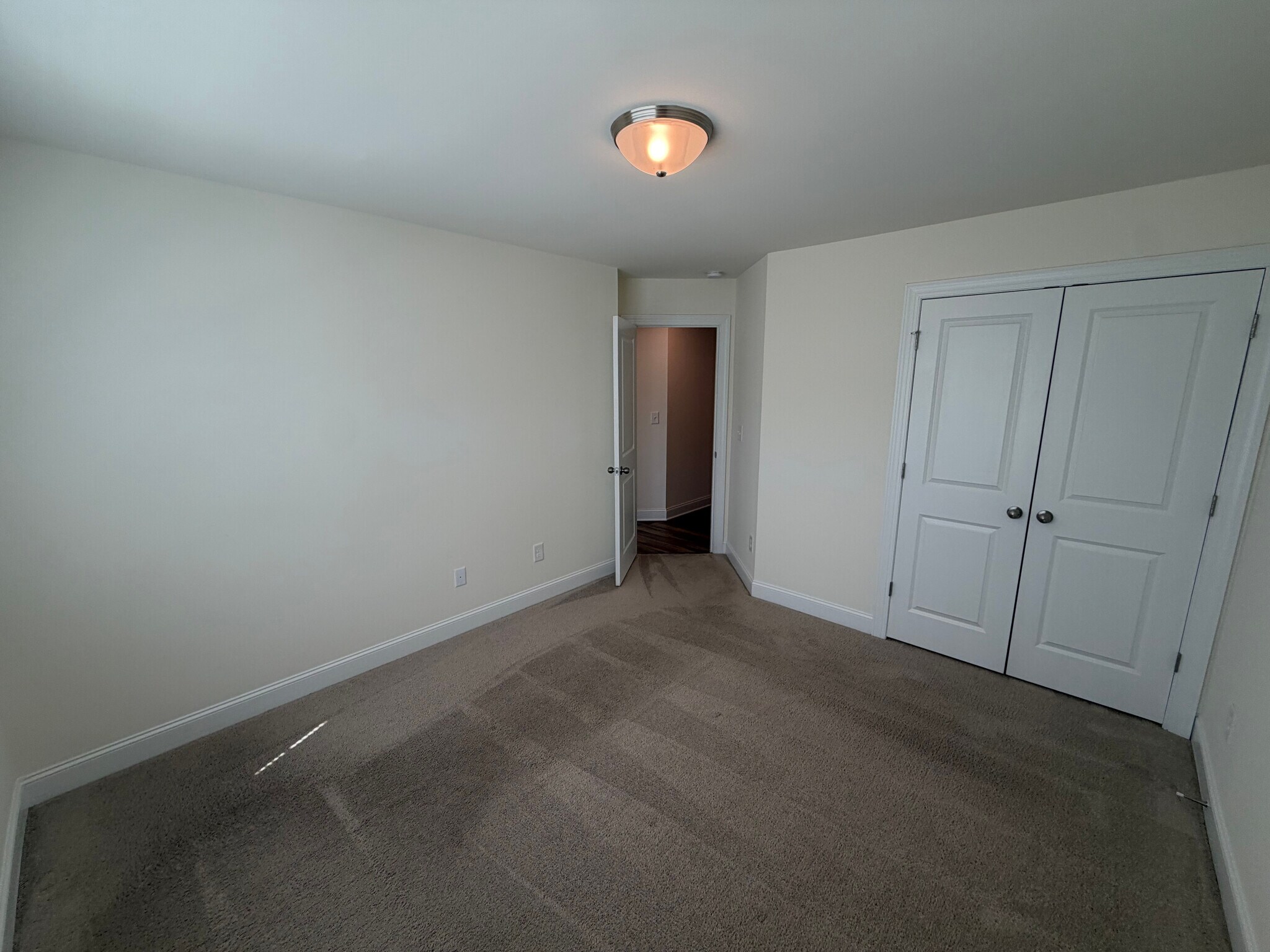Building Photo - Room in Townhome on Keeton Ln