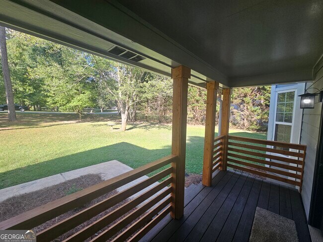 Building Photo - 150 Park Timbers Dr