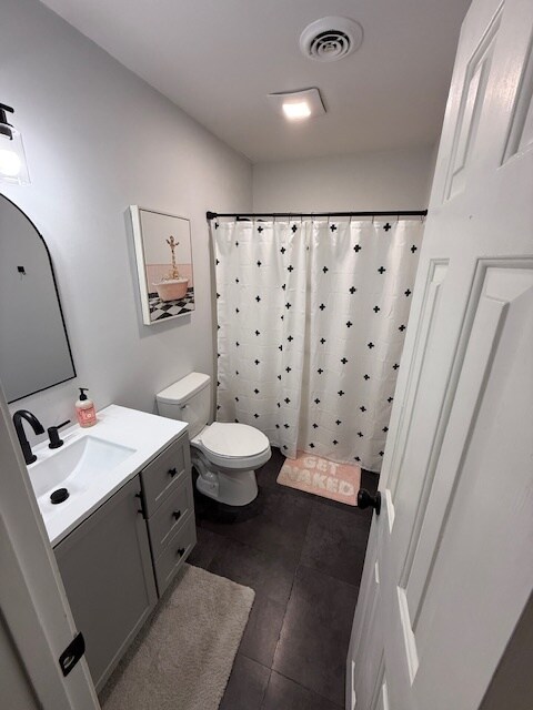 Building Photo - 106 Sunningdale Ct