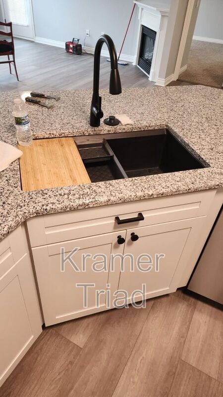 Building Photo - 16105 Chesapeake Cir