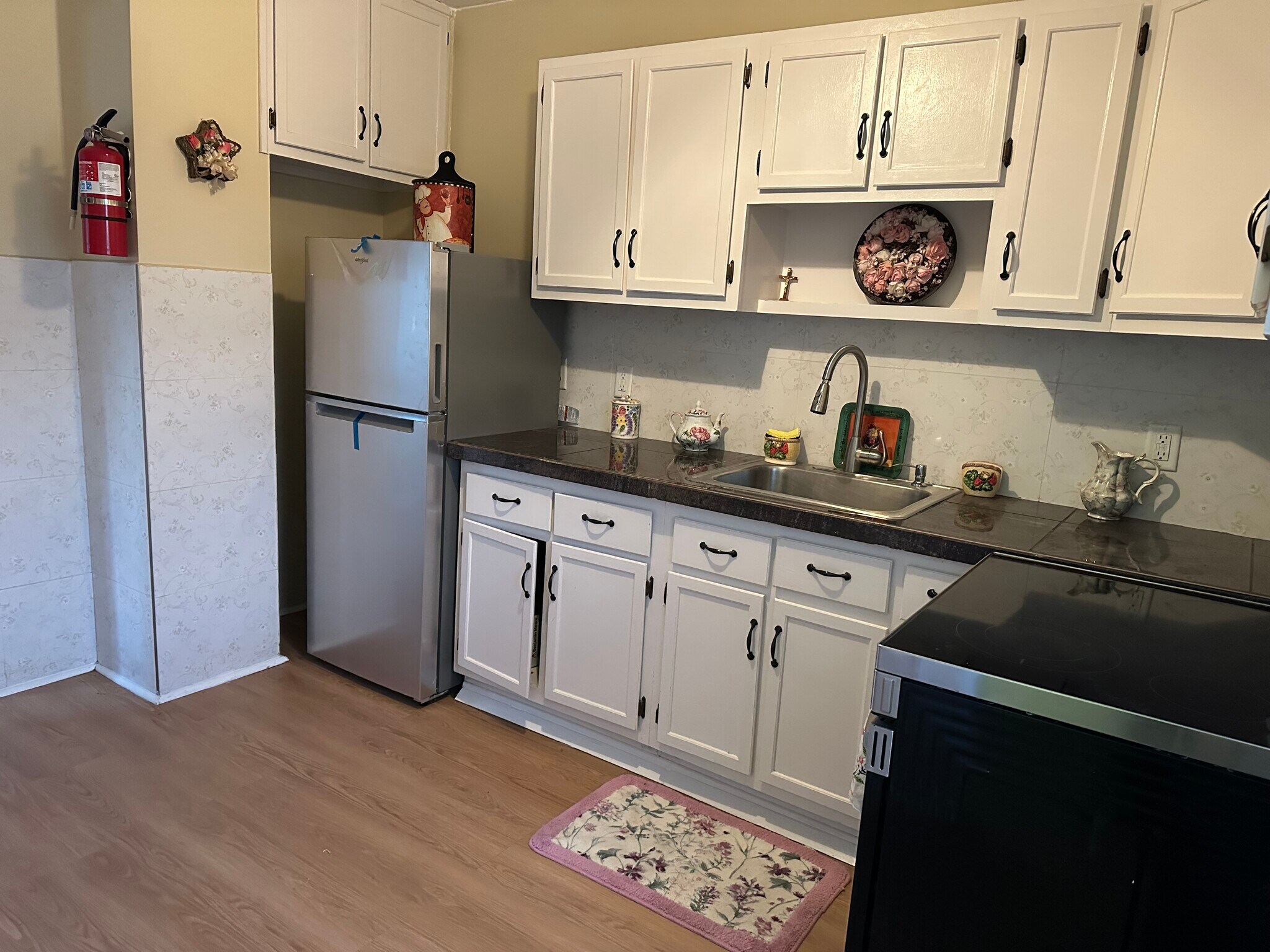 Building Photo - 269 N 1st Ave