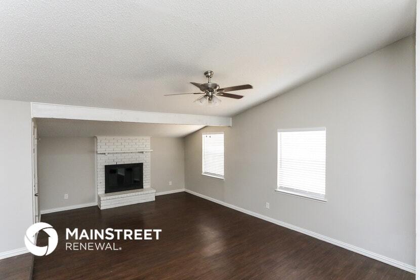 Building Photo - 710 Bluebonnet Dr