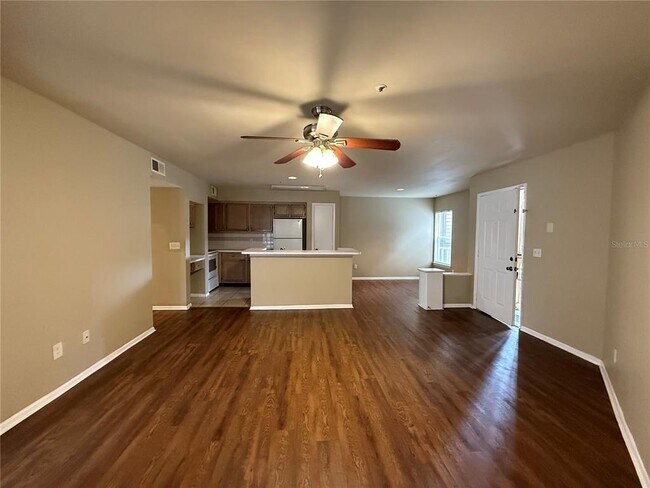 Building Photo - 494 N Pin Oak Pl