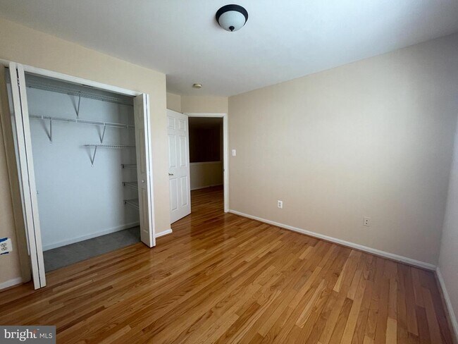Building Photo - 43670 St Helena Terrace