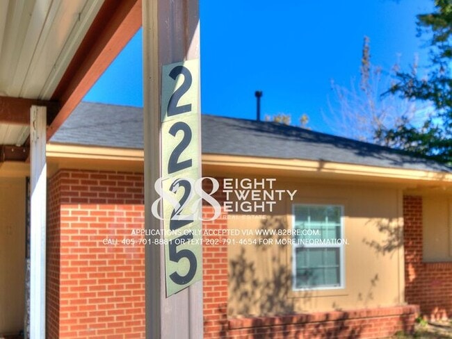 Building Photo - What a Deal! Spacious 4 Bed/2 Bath Brick Single Family Home Available NOW in SW OKC! Now Touring!