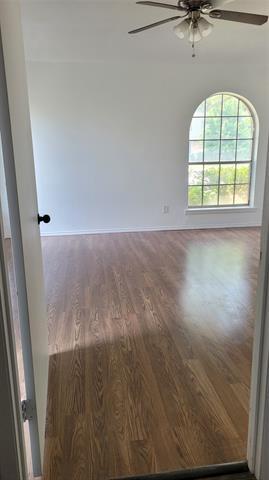 Building Photo - 7621 Dentcrest Dr