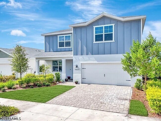 Building Photo - 43837 Cattleman Dr
