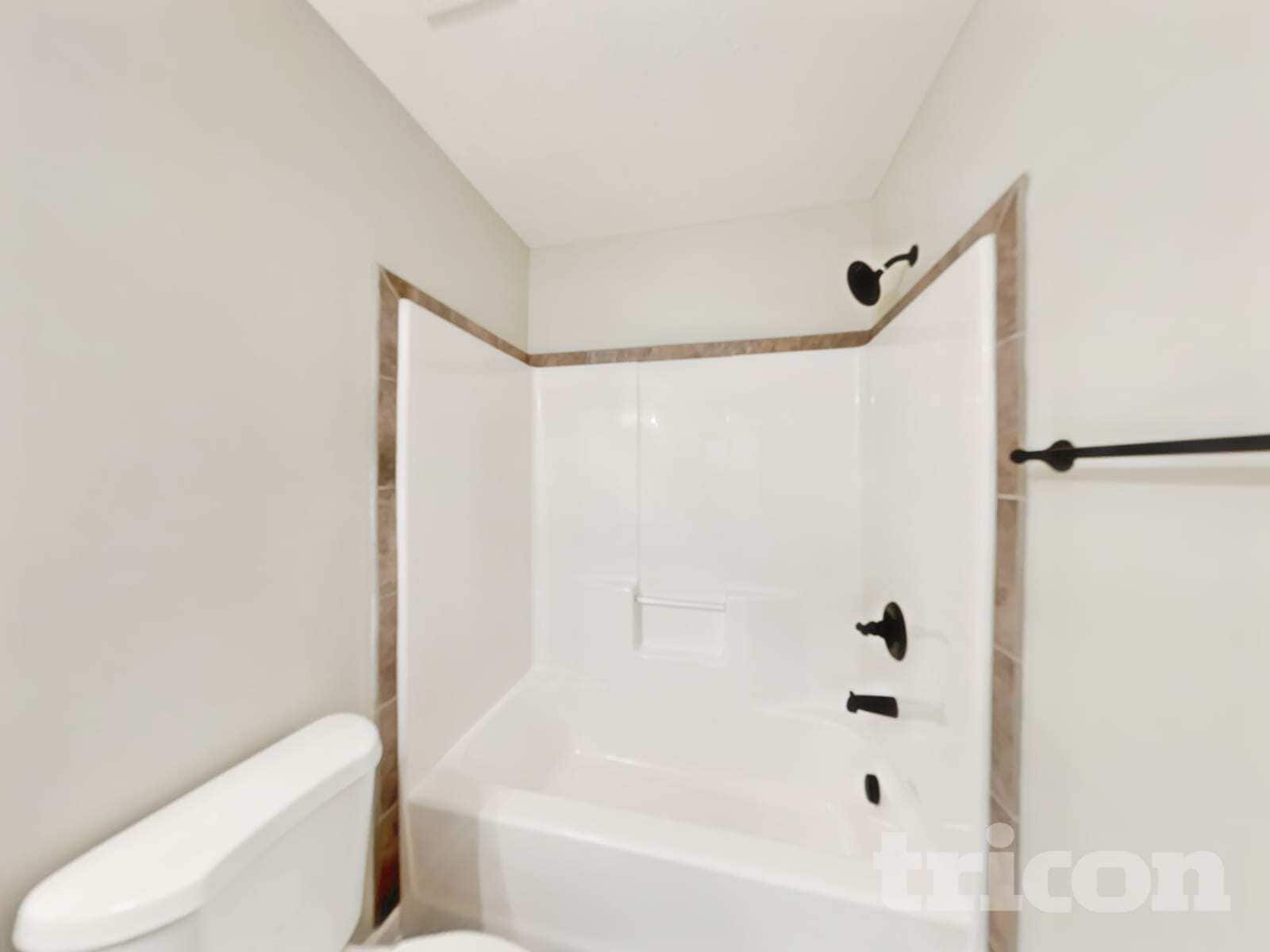 Building Photo - 685 Ellie Nat Dr