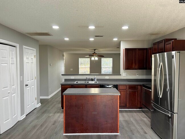 Building Photo - 218 Cogburn Rd