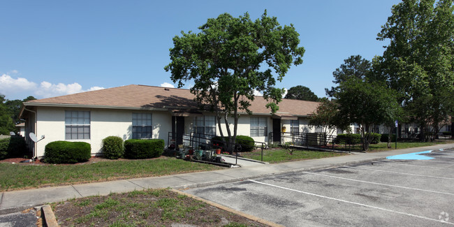 Building Photo - Westgate Apartments