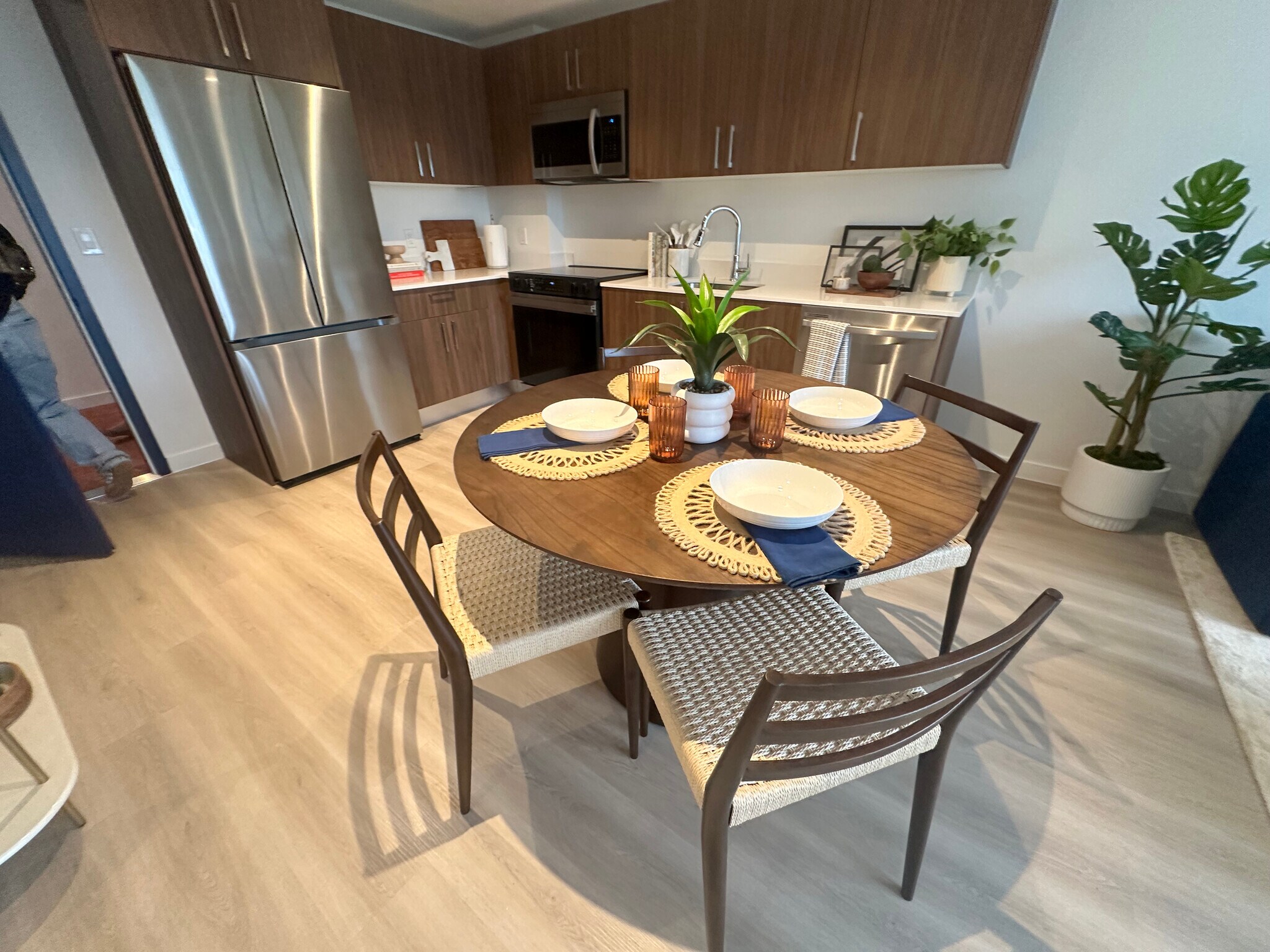 Building Photo - 801 NW 39th Ct