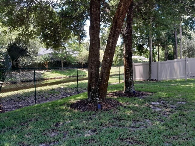 Building Photo - 600 Stone Oak Dr