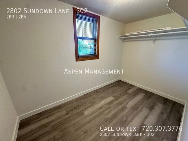 Building Photo - 2802 Sundown Ln