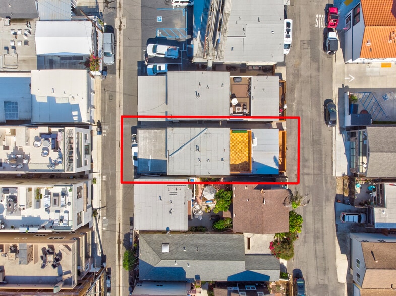 Building Photo - 16511 23rd St