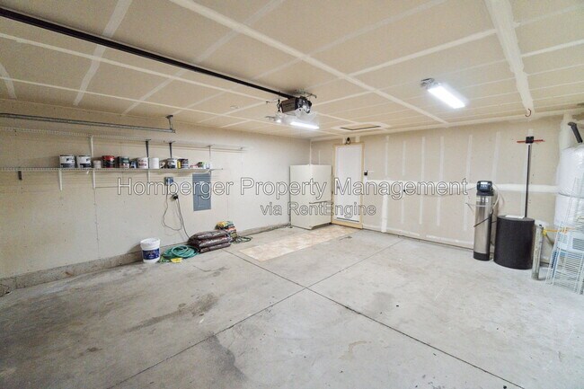 Building Photo - 509 S Joslin Pl