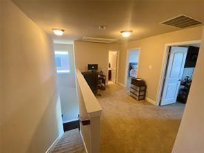 Building Photo - 432 Hunt Dr