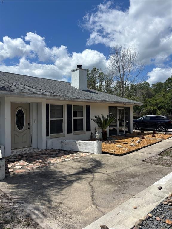 Building Photo - 510 S Cedar Ave