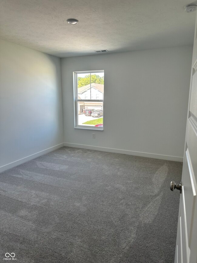 Building Photo - 8560 Tripp Rd