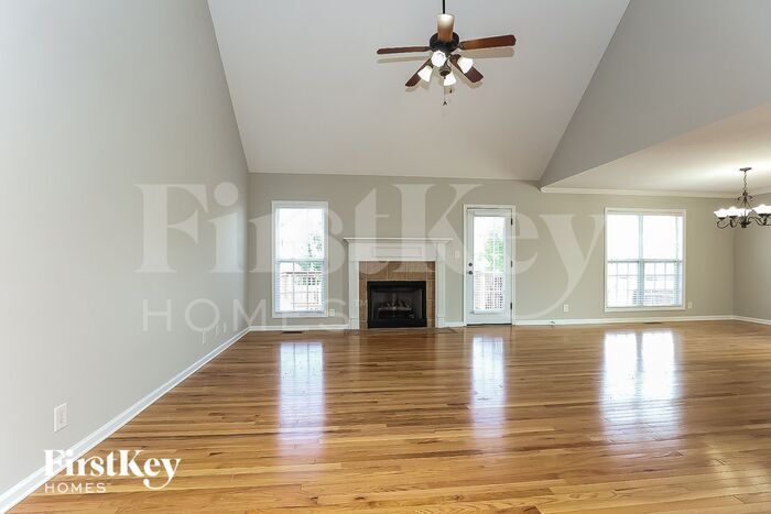 Building Photo - 993 Glenhurst Way
