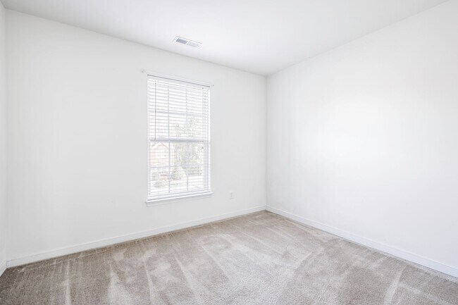 Building Photo - Gorgeous Luxury Townhome for rent