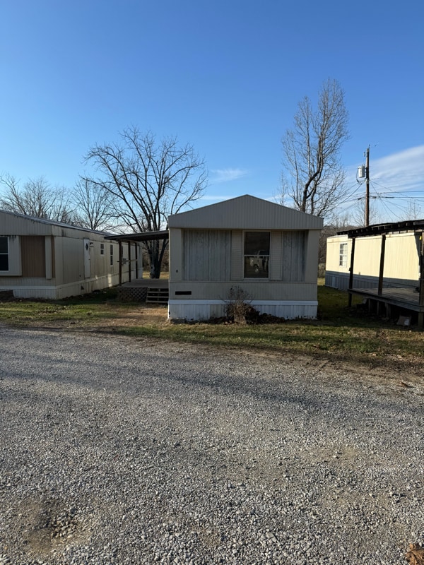 Building Photo - 6500 US-60