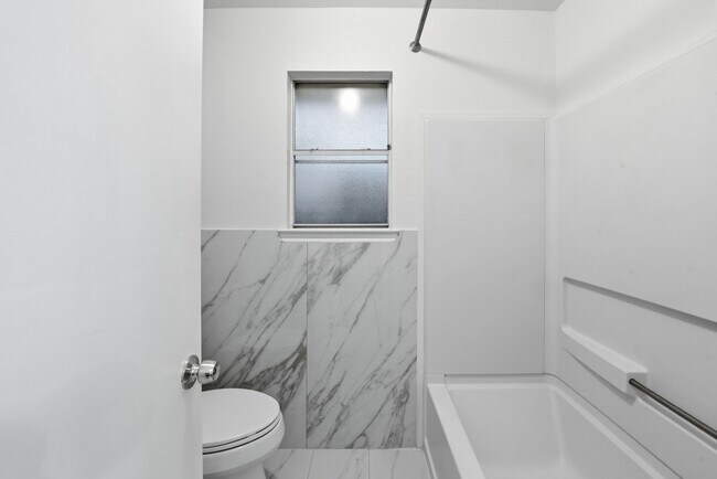 Building Photo - 3562 St William Ln