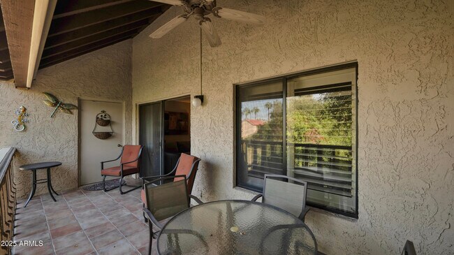 Building Photo - 8649 E Royal Palm Rd