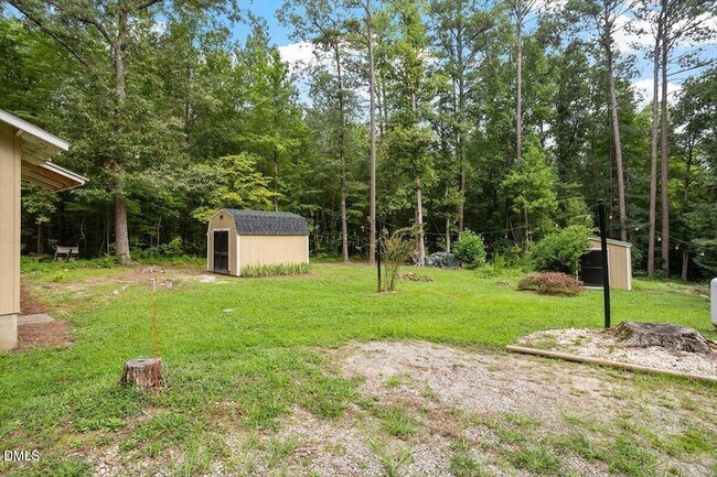 Building Photo - 1068 Mc Wilder Rd