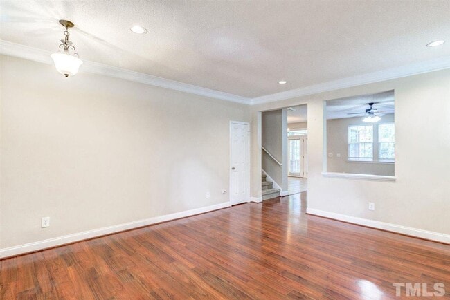 Building Photo - Beautiful 3 Bedroom Home w/Loft in Cary! - Available July 7th