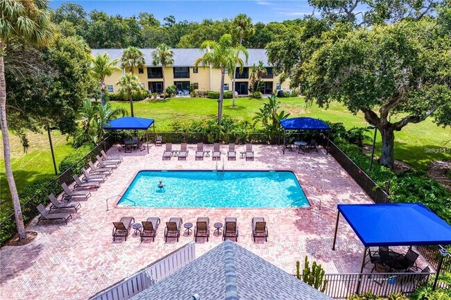 Building Photo - 3001 58th Ave S