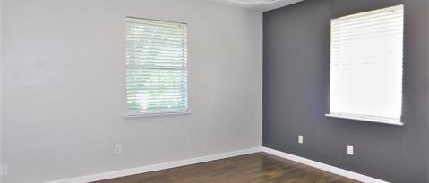 Building Photo - 720 Chisholm Trail