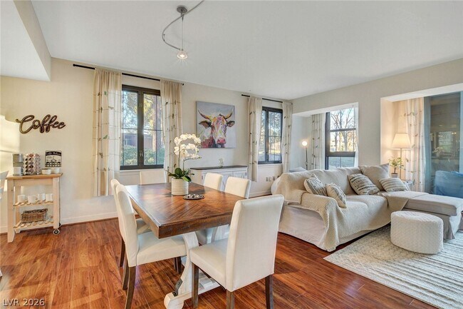 Building Photo - 29 Montelago Blvd