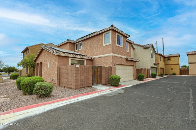 Building Photo - 4726 W Fremont Rd.